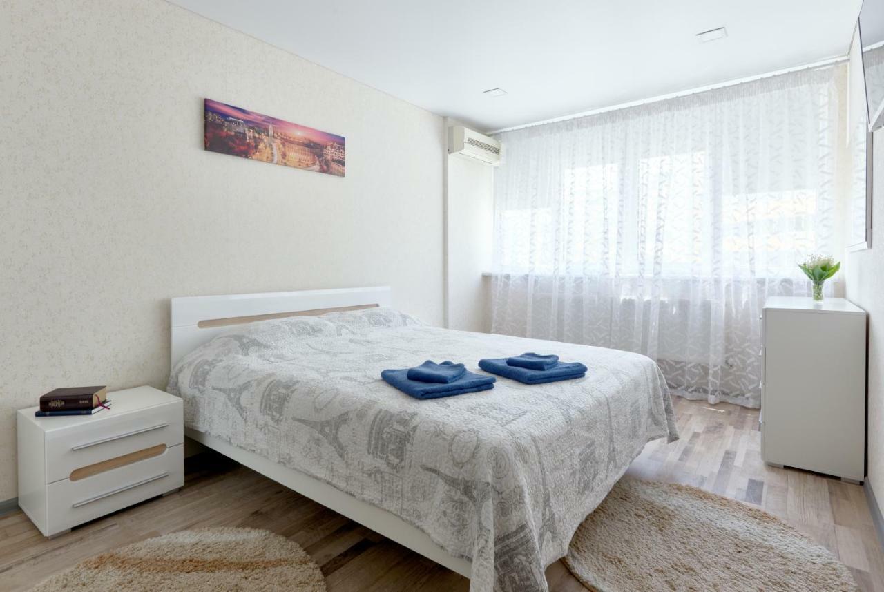 088 Apartment Near Airport Zhulyan Kyiv Exterior foto