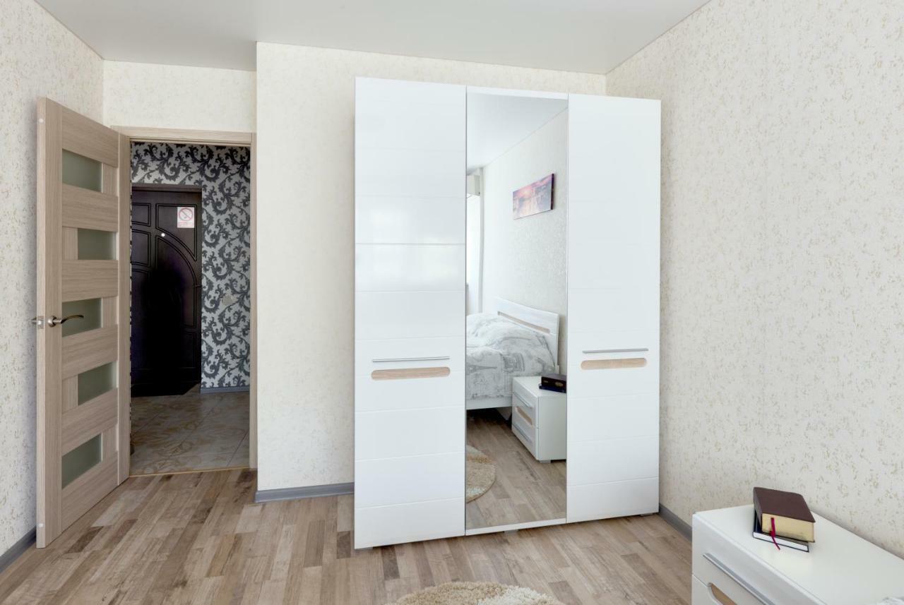 088 Apartment Near Airport Zhulyan Kyiv Exterior foto