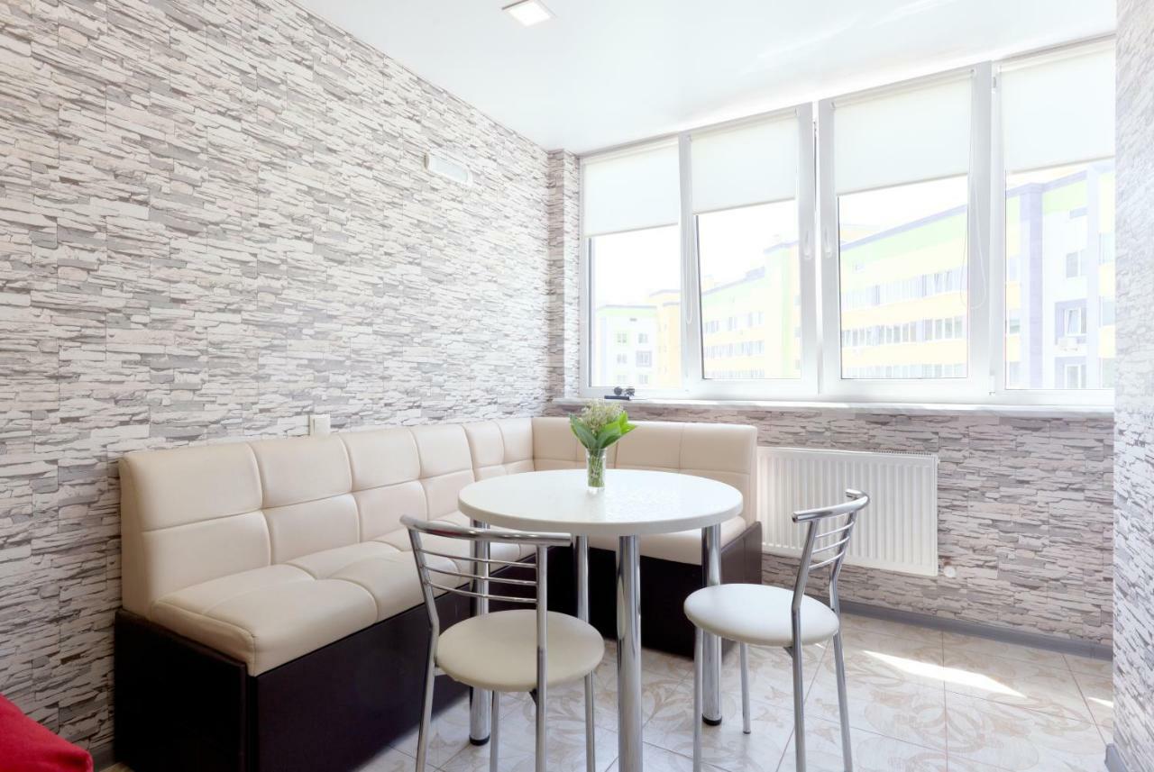 088 Apartment Near Airport Zhulyan Kyiv Exterior foto